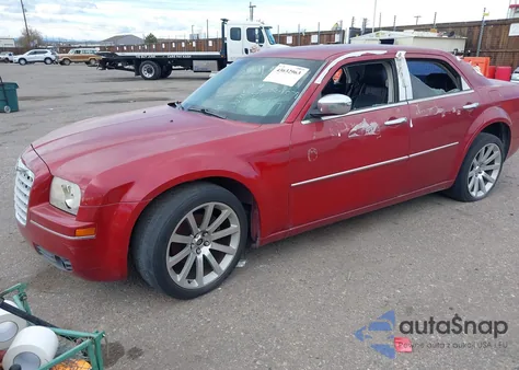 2010 Chrysler 300 Touring/Signature Series/Executive Series from USA, damaged, VIN 2C3CA5CV3AH306903
